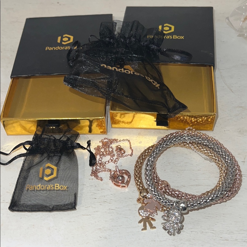 NWT Pandoras Box necklace & bracelets